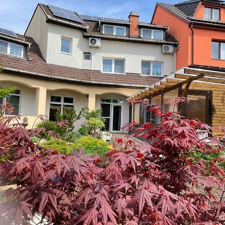 Illaberek Panzio Hotel Eger Eksteriør billede
