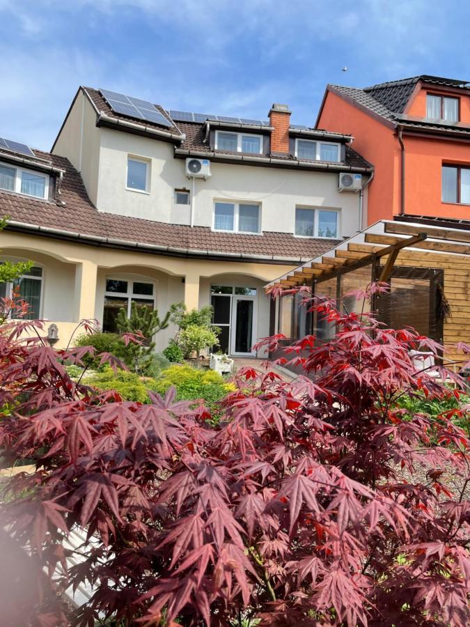 Illaberek Panzio Hotel Eger Eksteriør billede
